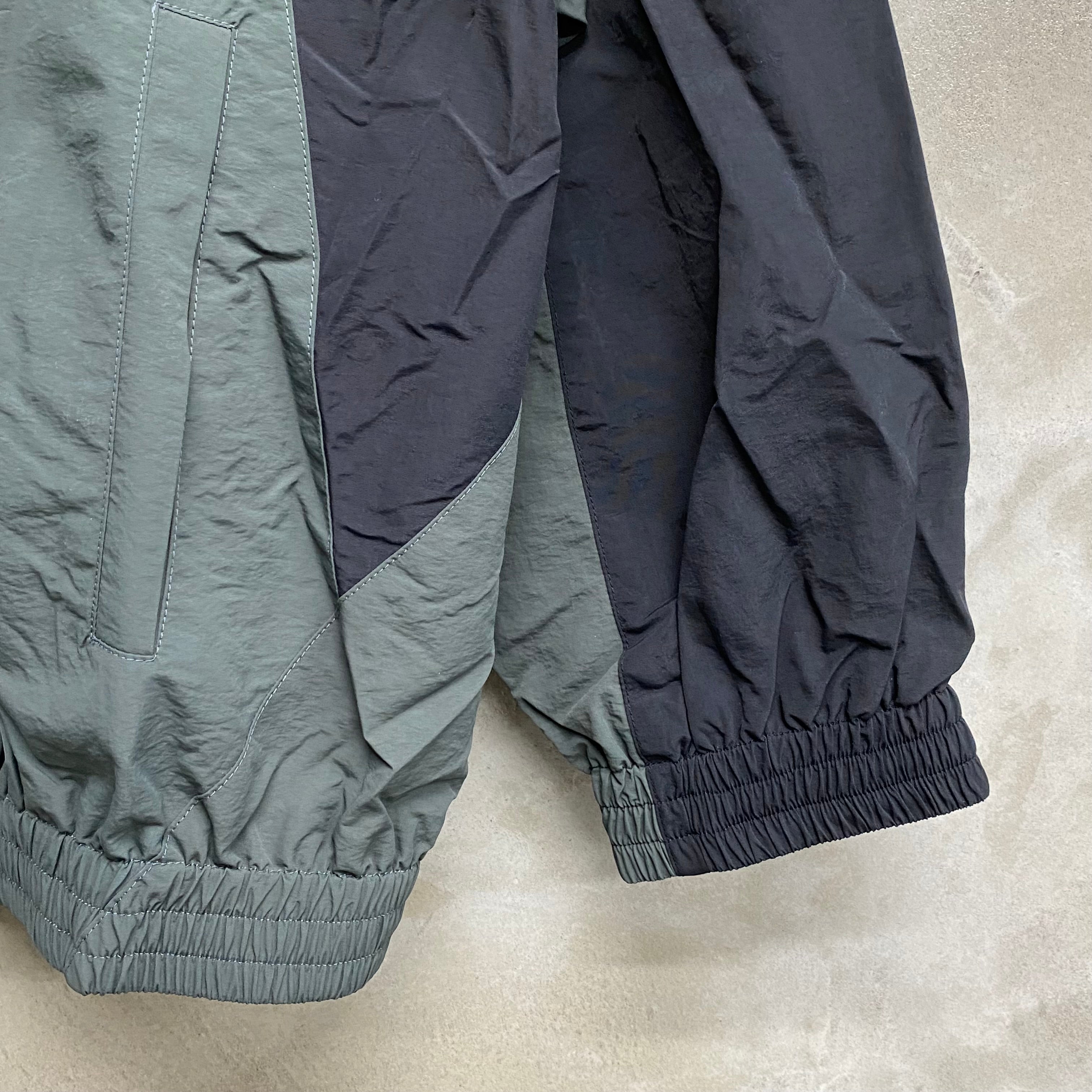 GREY NYLON ALL WEATHER PRO SPORTS JACKET / CODA