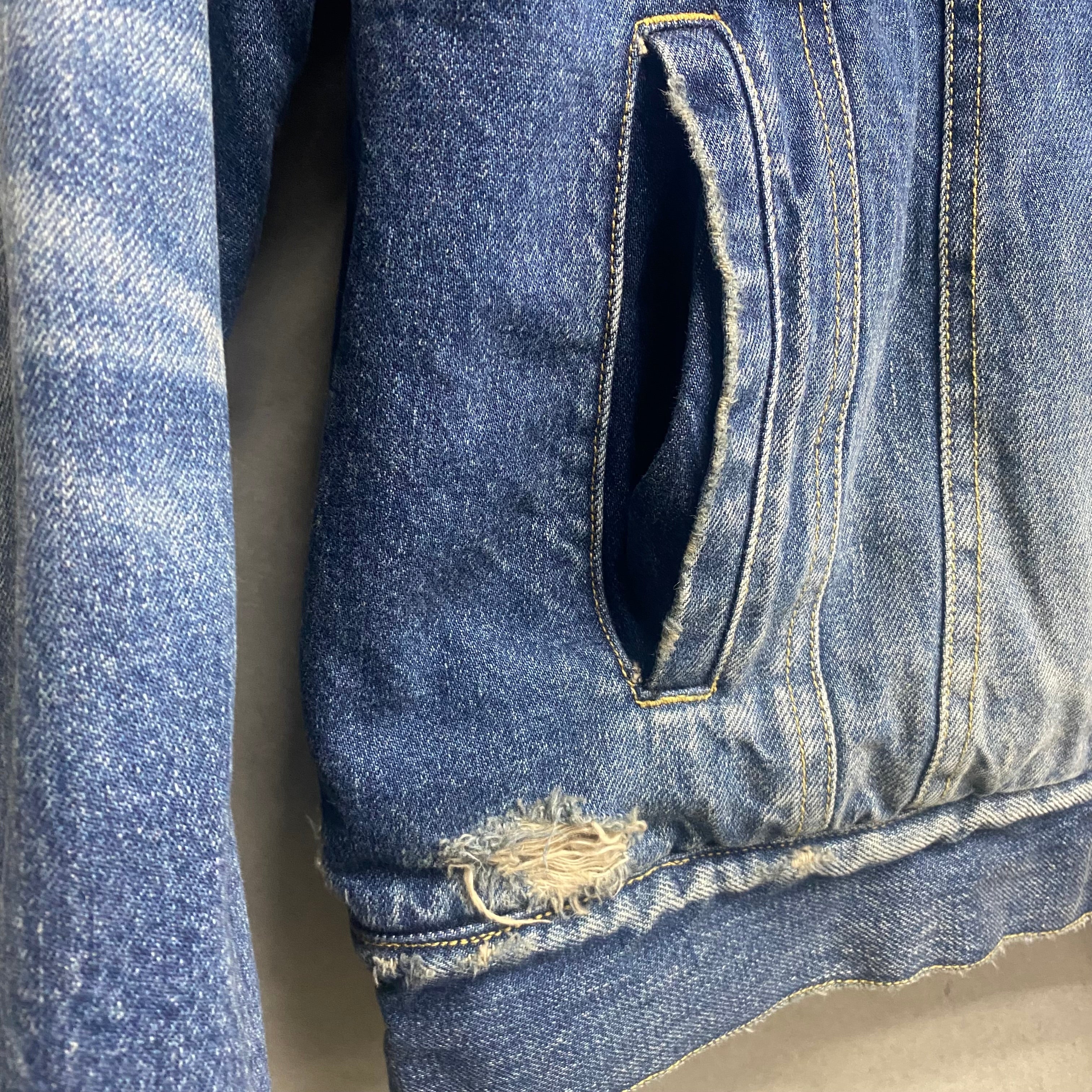 Boa Lining Denim Jacket
 / KAMIYA