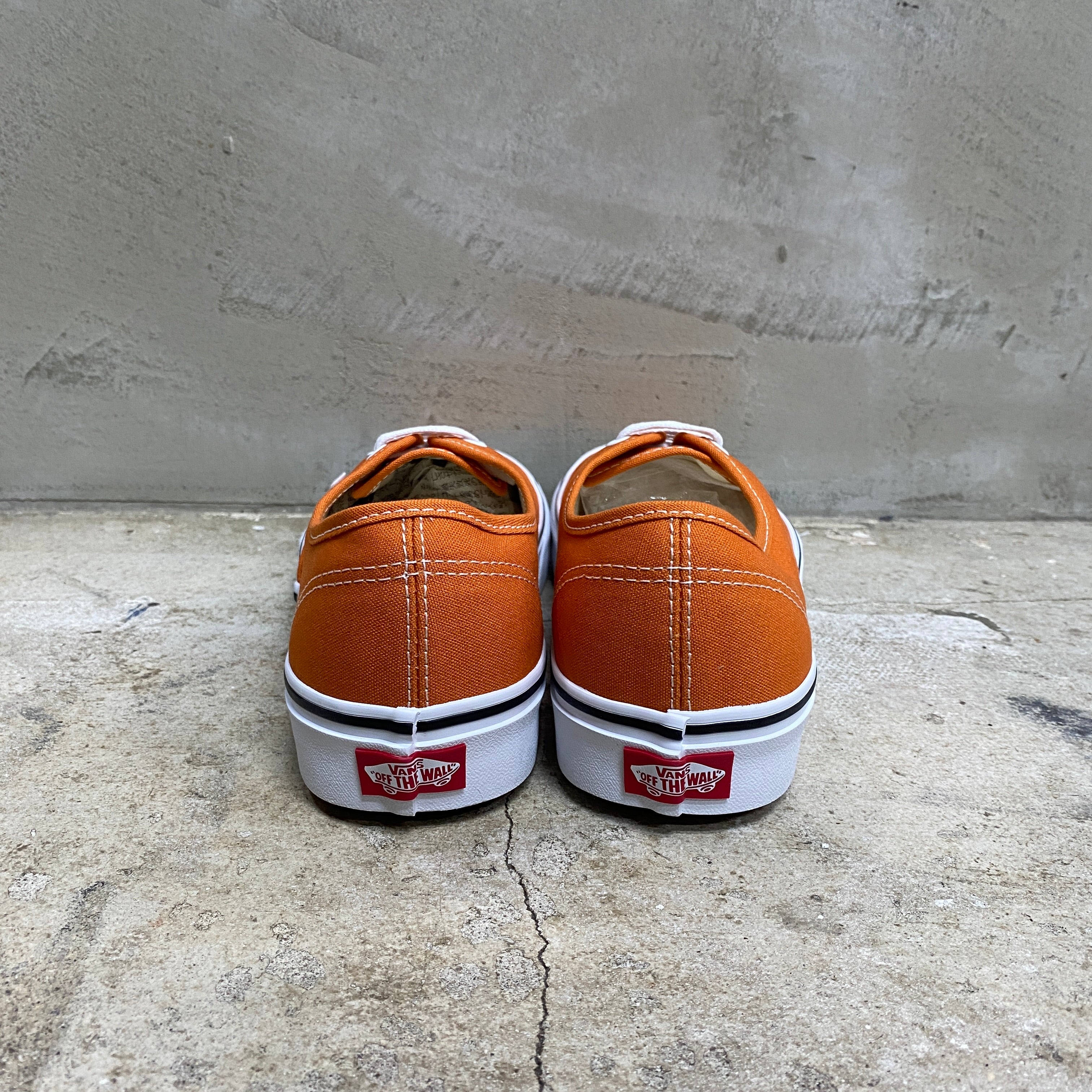 Authentic ' CANVAS ' -VANS CLASSIC LINE-