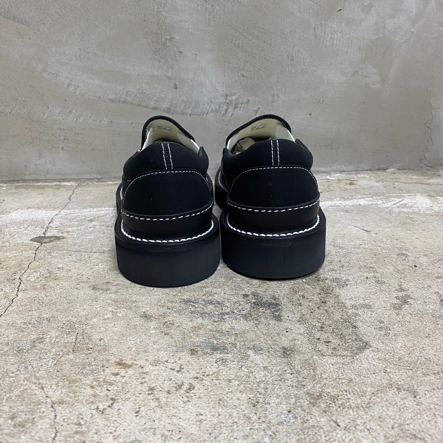 CUSTOM CLASSIC SLIP-ON -RECOUTURE × VANS × ANEX-