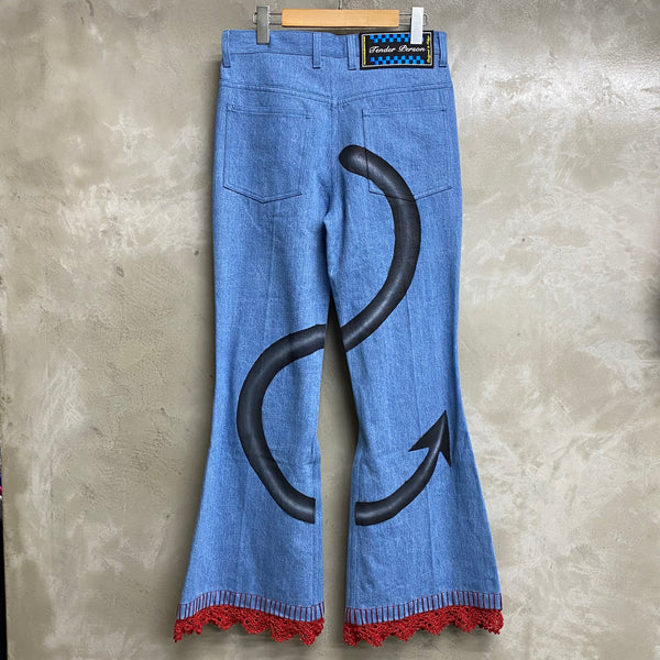 TENDER PERSON SCALLOP AND LEGGUARDS FLARW PANTS / TENDER PERSON