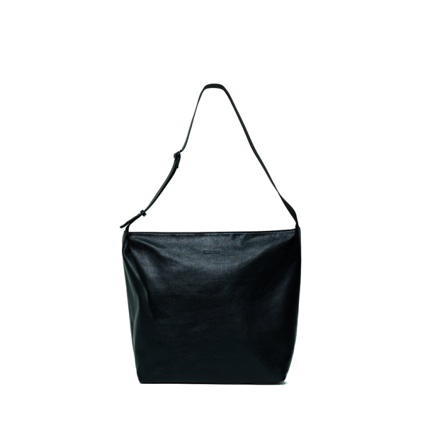 LEATHER MESSENGER  / PACKING