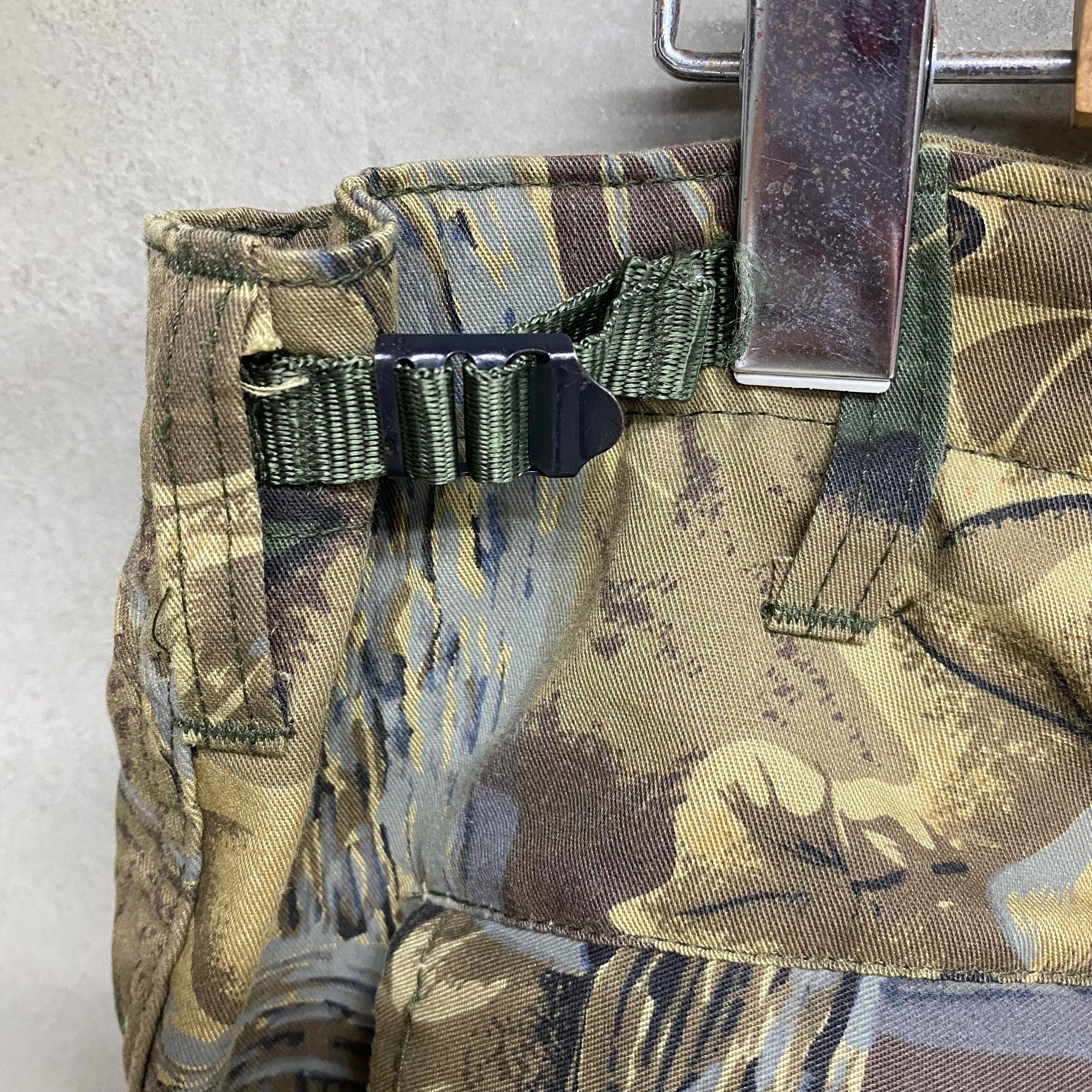 [ ONLY ONE ! ] GREEN FIGHT REALTREE CARGO TROUSERS / US MILITARY