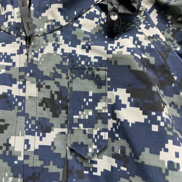 [ ONLY ONE ! ] US NAVY ECWCS GORE-TEX PARKA NWU  Gen2.  / US MILITARY