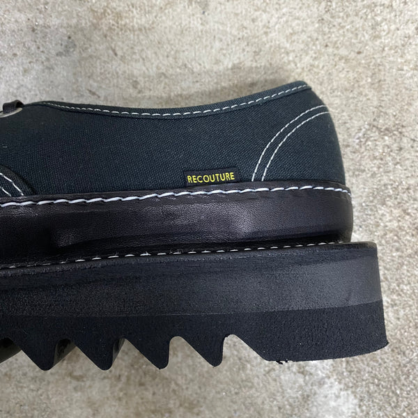 CUSTOM AUTHENTIC  SHARK SOLE -RECOUTURE × VANS × ANEX-