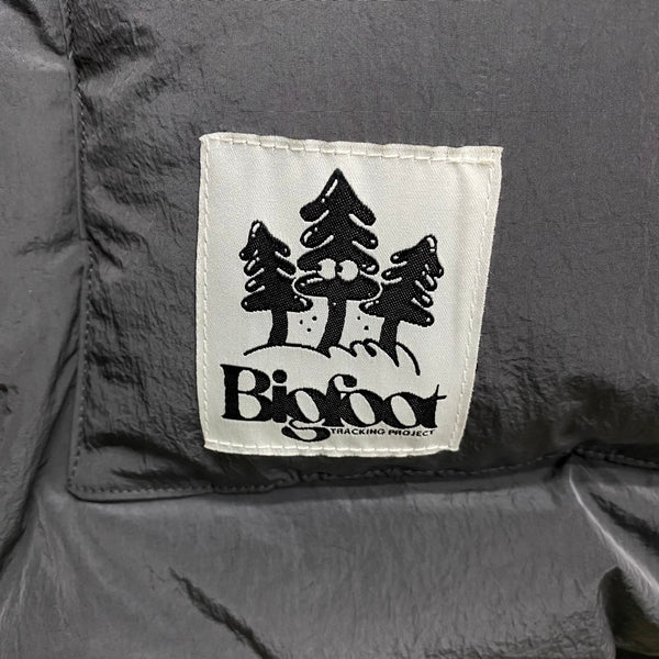 BIGFOOT TRACKING PROJECT SUNBURST PUFFER VEST / BIGFOOT TRACKING PROJECT