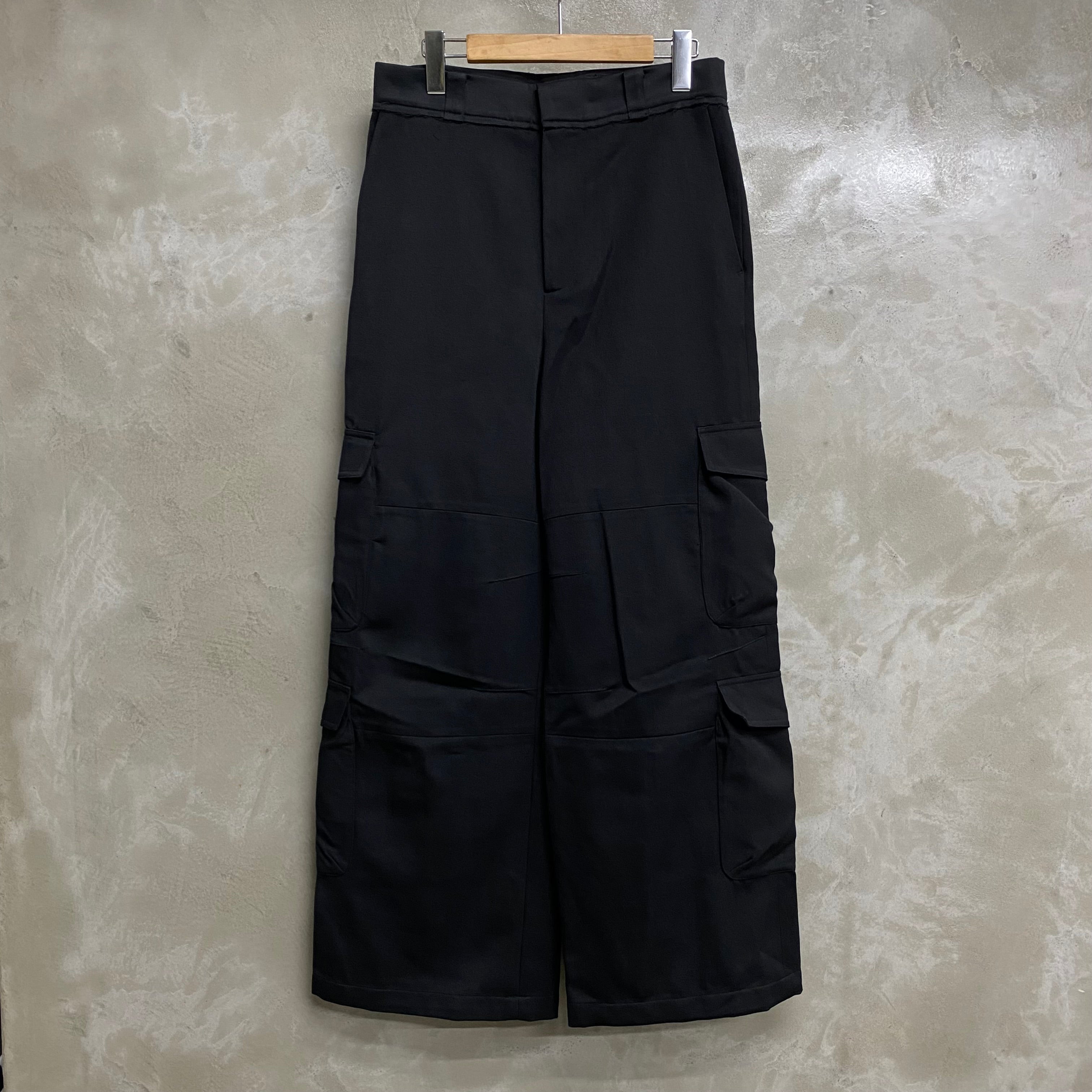 BLACK HEAVY WEIGHT WOOL POLY FLARED CUT CARGO PANTS / CODA