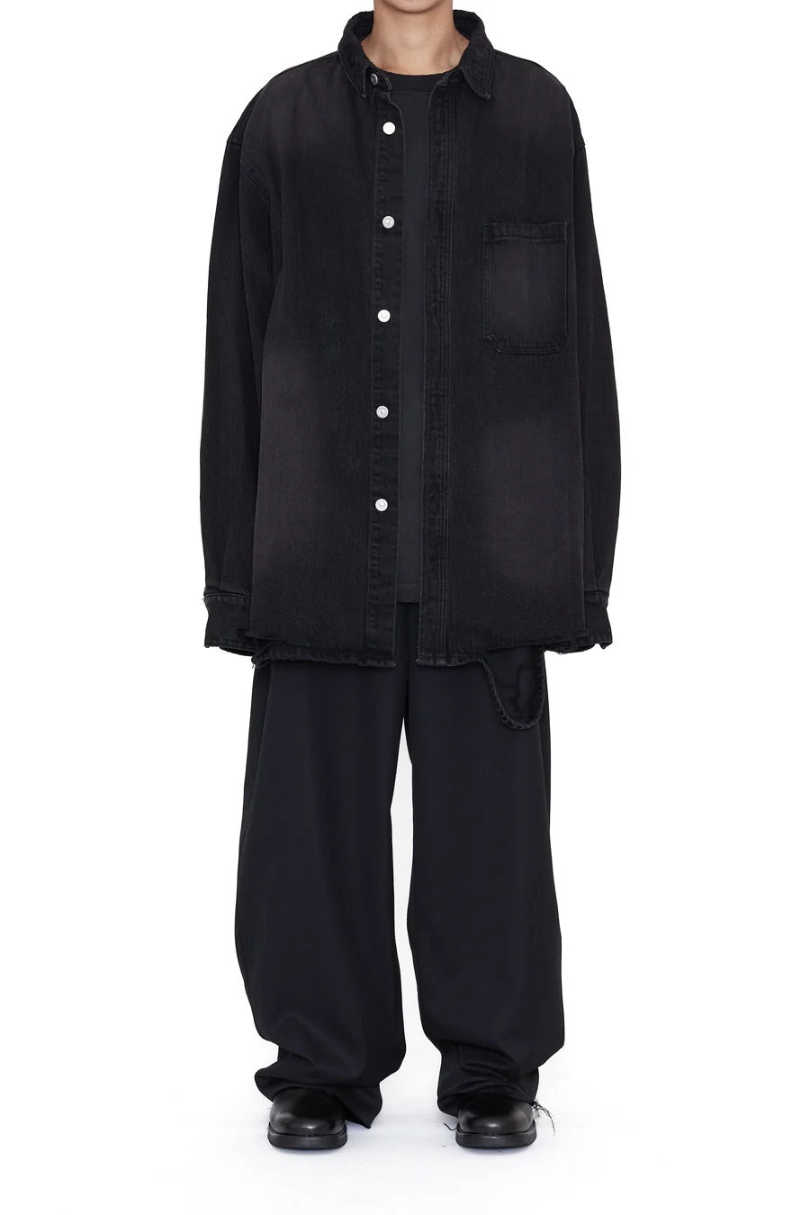 BLACK DESTROYED AGING OVERSIZED DENIM SHIRT / CODA