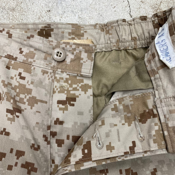 [ ONLY ONE ! ] USMC  MARPAT TROUSERS / US MILITARY