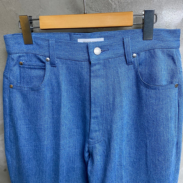 TENDER PERSON SCALLOP AND LEGGUARDS FLARW PANTS / TENDER PERSON