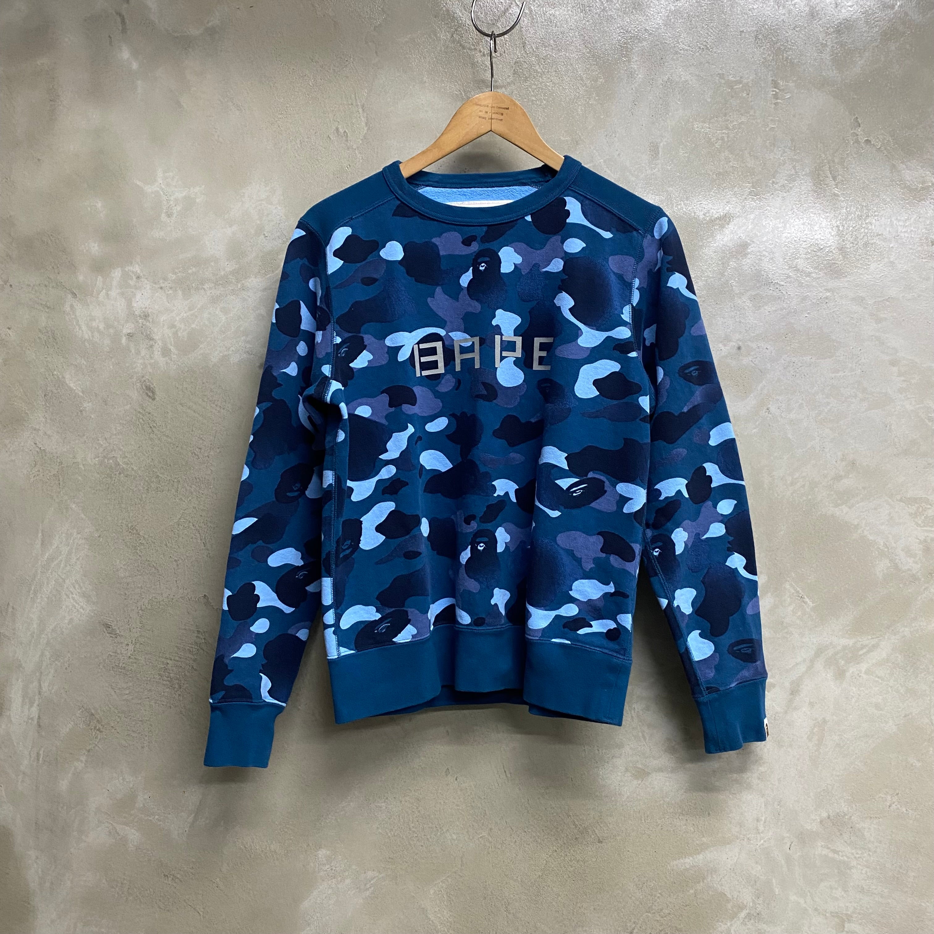 [ USED ] A BATHING APE CREW NECK SWEAT SHIRT ‘ BLUE CAMO ’ / USED STREET