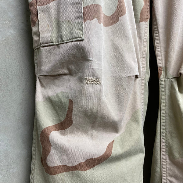 [ ONLY ONE ! ] US ARMY 3C DESERT CAMO TROUSERS / US MILITARY