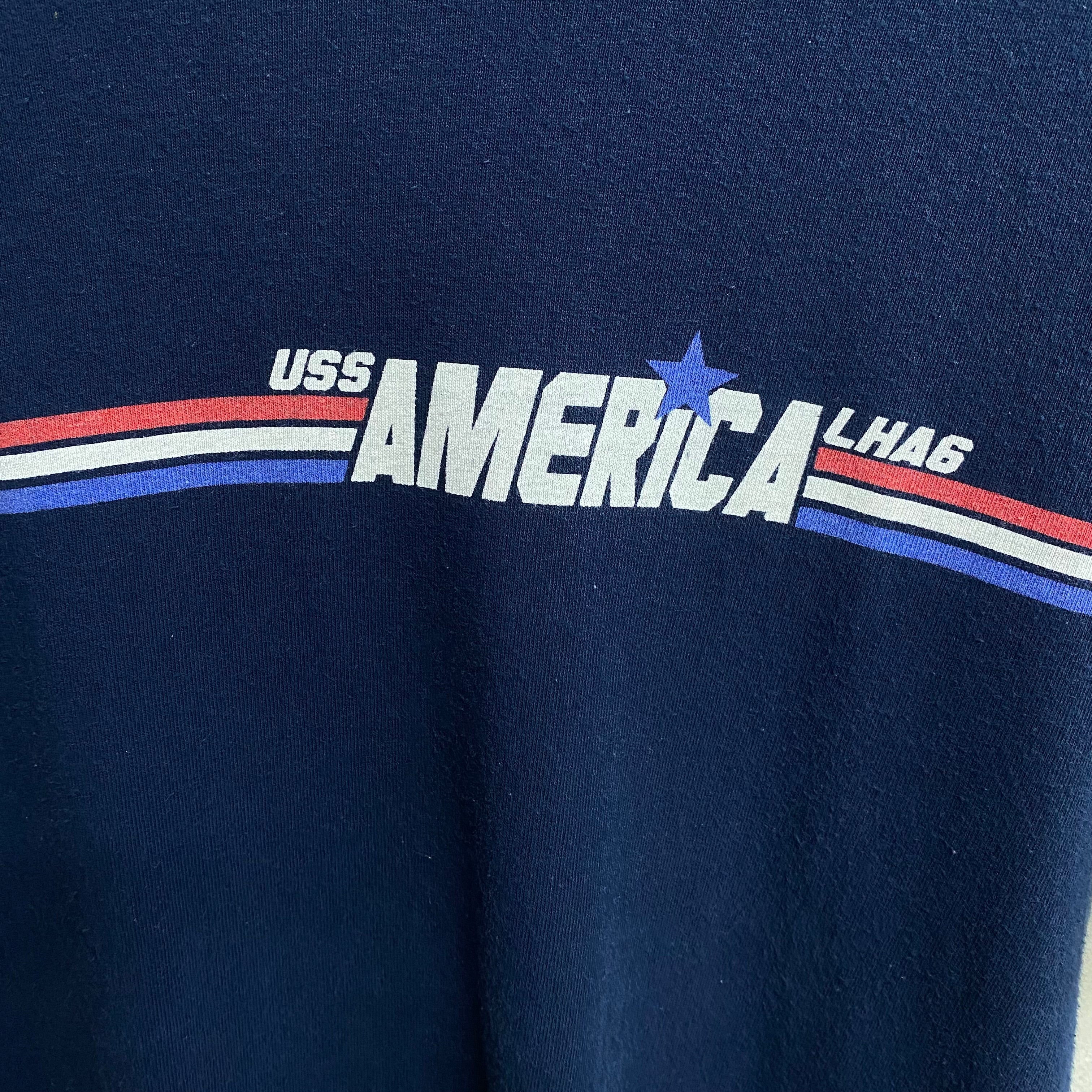 [ ONLY ONE ! ] USS AMERICA  LHA-6 SHORT SLEEVE T-SHIRT / U.S.MILITARY