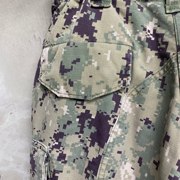 [ ONLY ONE ! ] US NAVY AOR2 NEU TROUSERS / US MILITARY