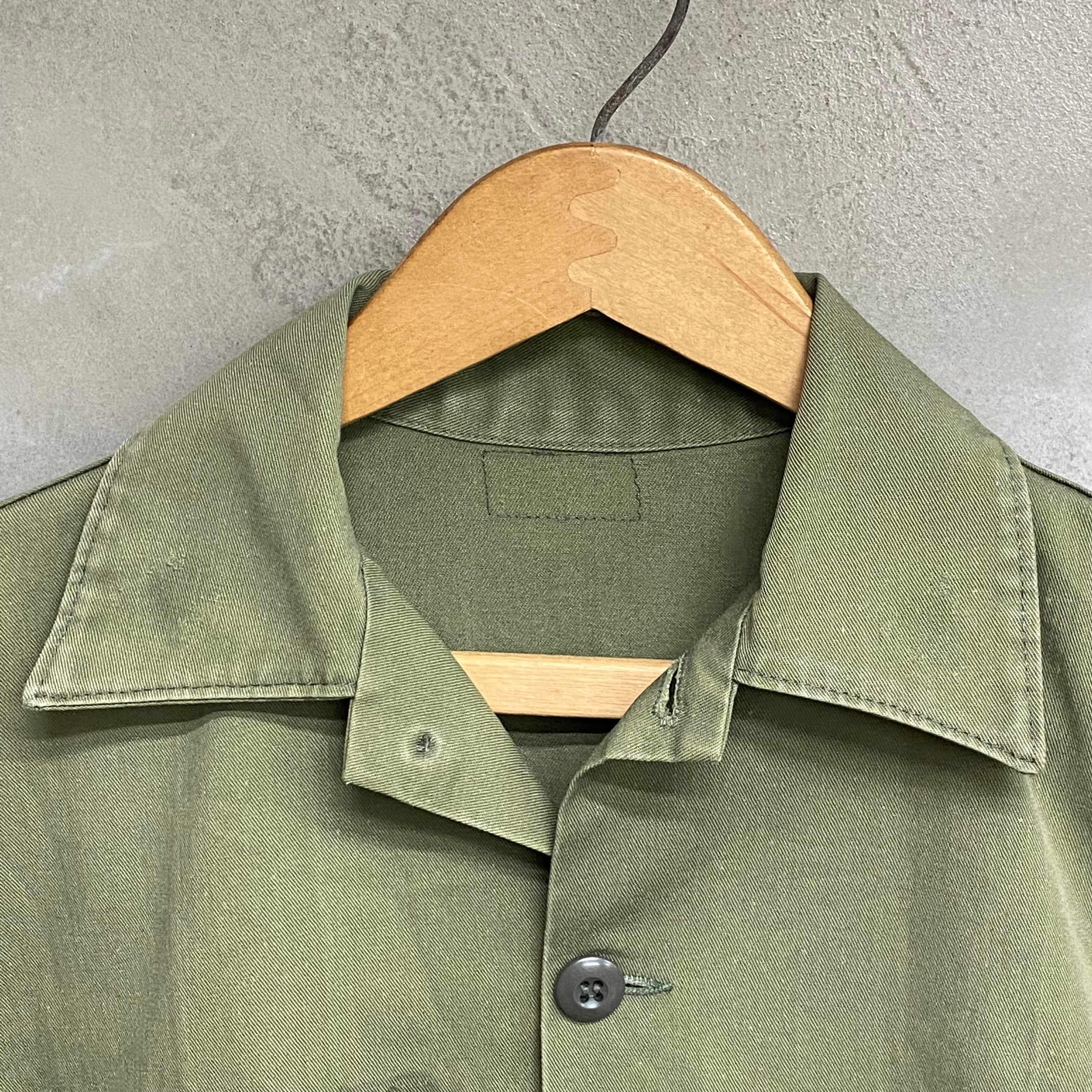 [ ONLY ONE ! ] US ARMED FORCES UTILITY SHIRT / US MILITARY