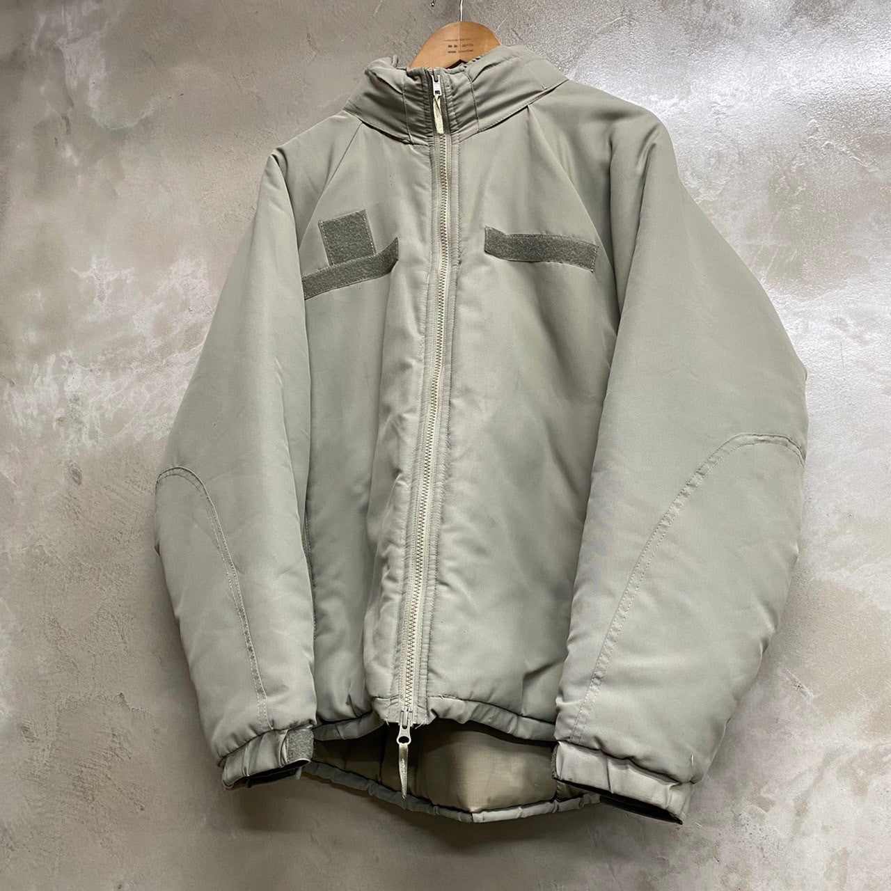 [ ONLY ONE ! ] ECWCS GEN III LEVEL 7 JACKET / U.S.MILITARY