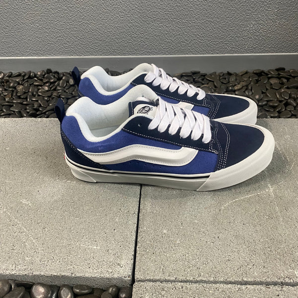 Knu Skool  -VANS CLASSIC LINE-