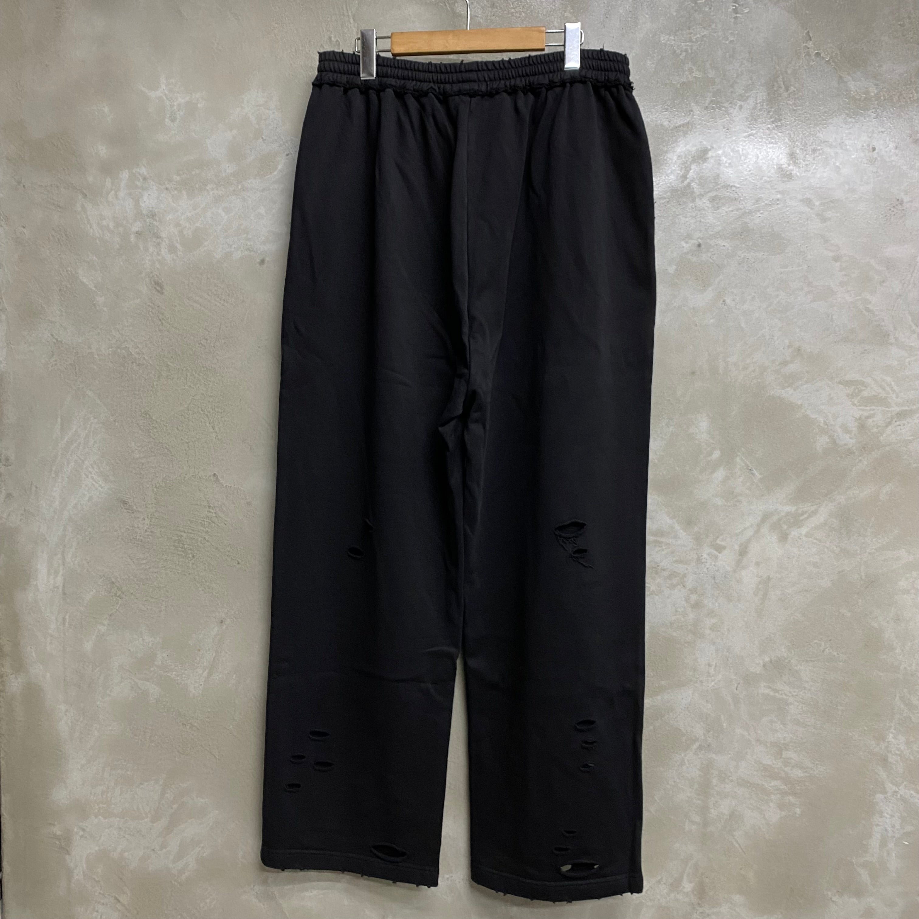 BLACK WASHED AGING GRAFFITI PRINTED SWEATPANTS / CODA