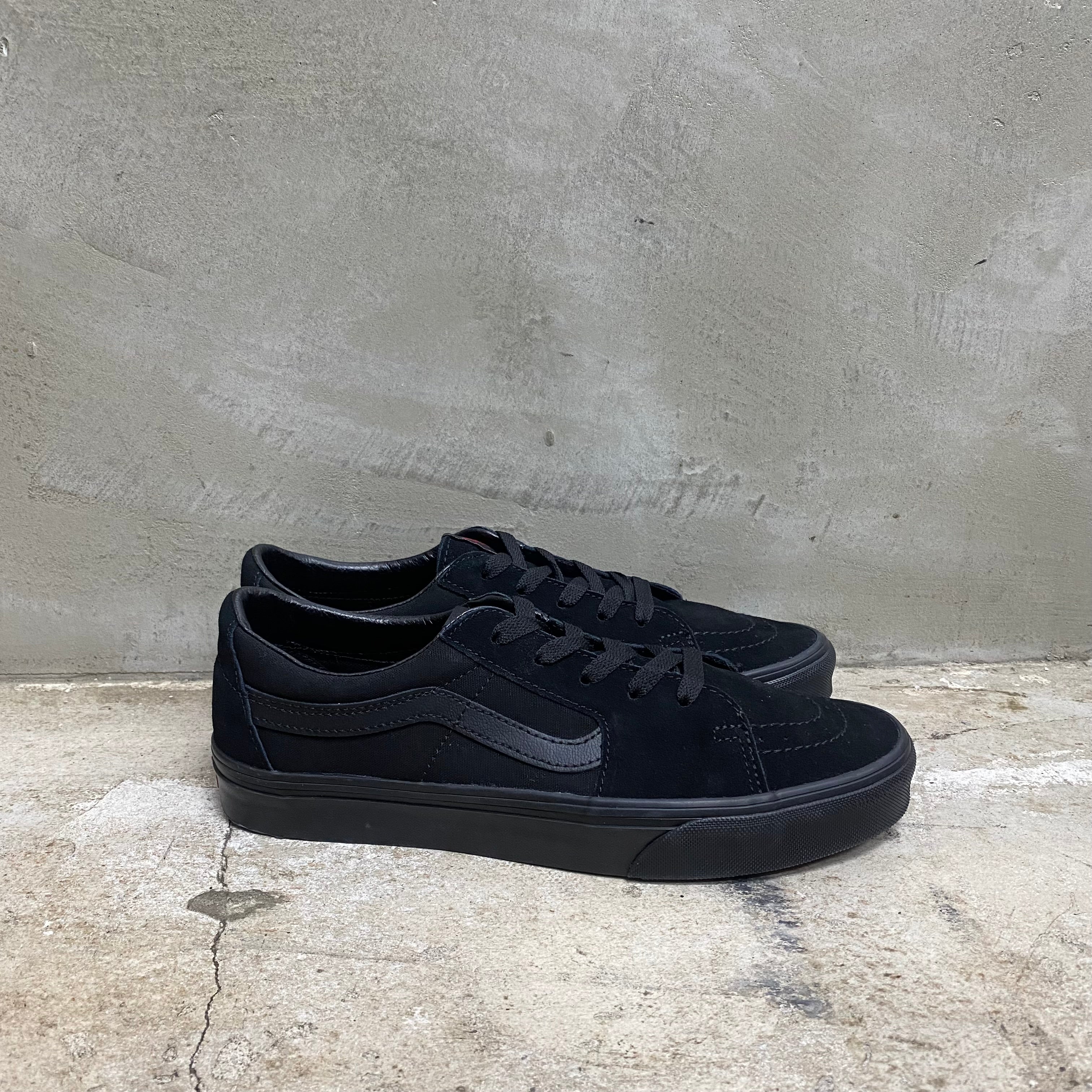 Sk8-Low  ' BLK × BLK ' -VANS CLASSIC LINE-