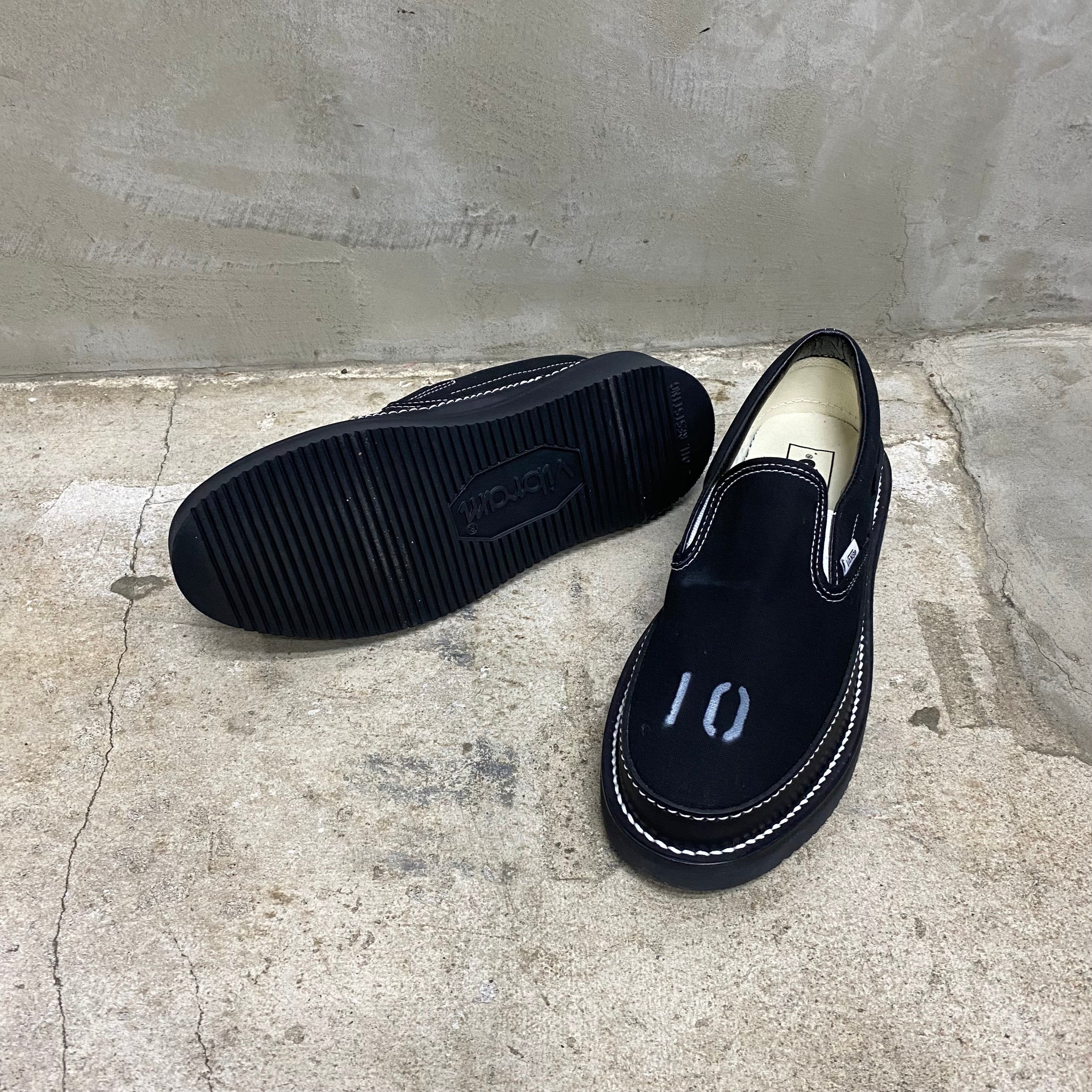 CUSTOM CLASSIC SLIP-ON -RECOUTURE × VANS × ANEX-