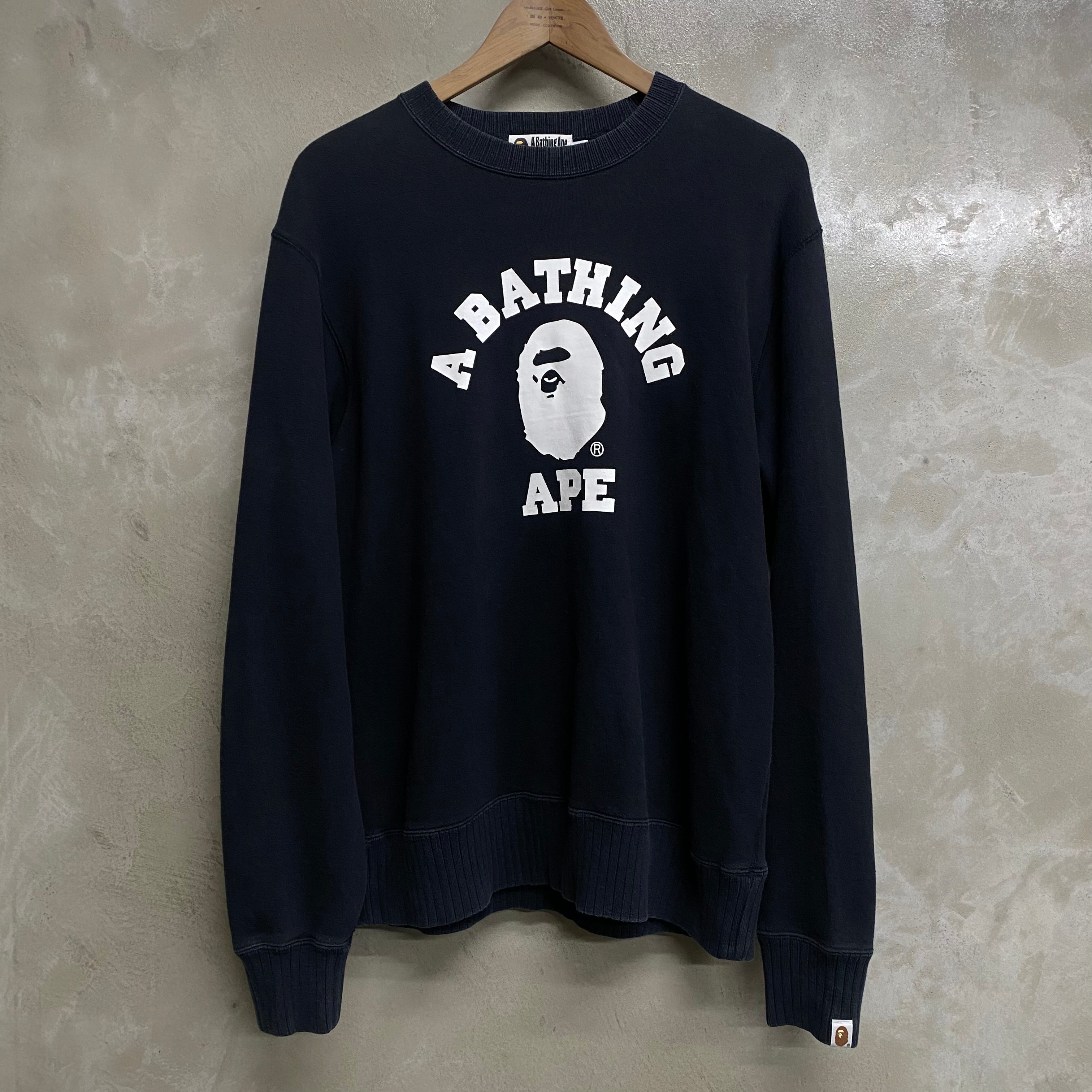 [ ONLY ONE ! ] A BATHING APE SWEAT SHIRT / ARCHIVE