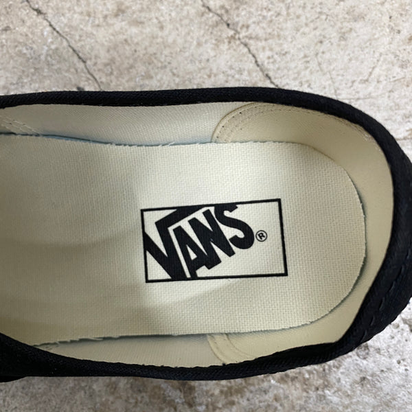 Authentic ' BARBED BLACK ' -VANS CLASSIC LINE-