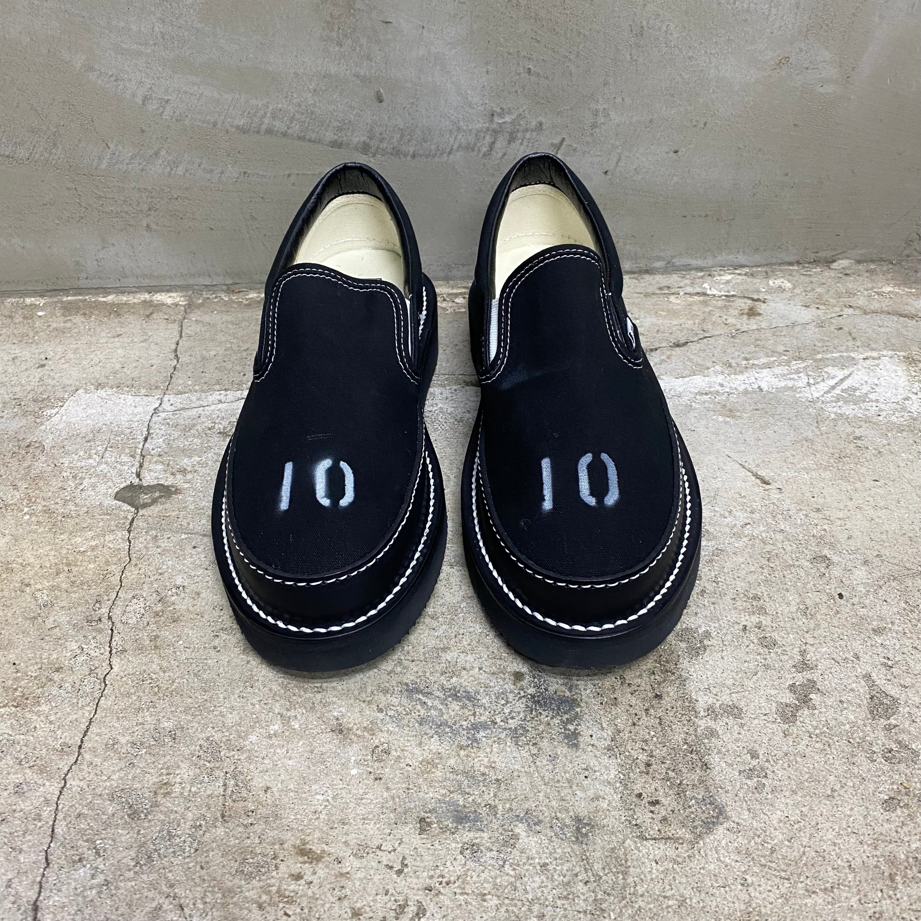 CUSTOM CLASSIC SLIP-ON -RECOUTURE × VANS × ANEX-