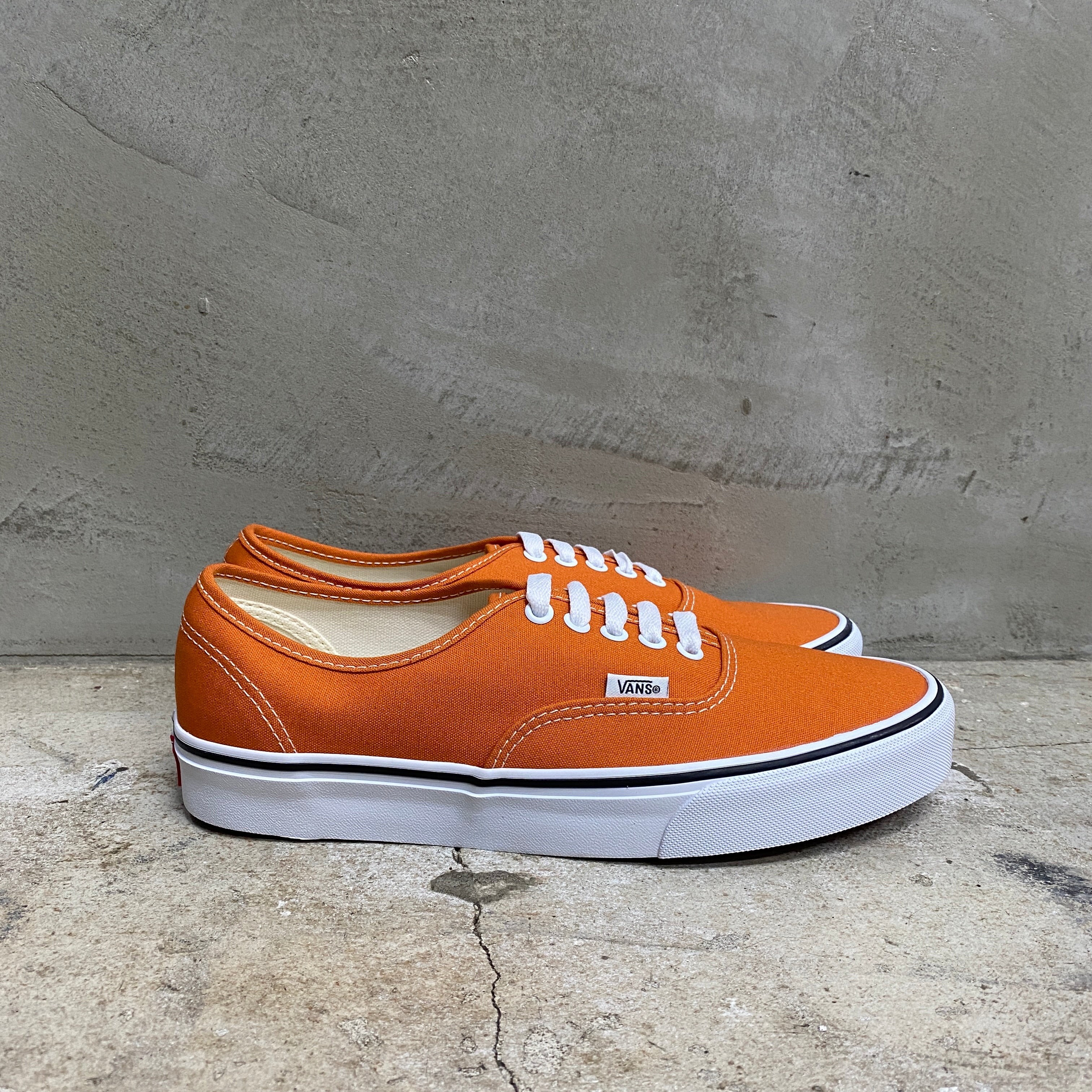 Authentic ' CANVAS ' -VANS CLASSIC LINE-