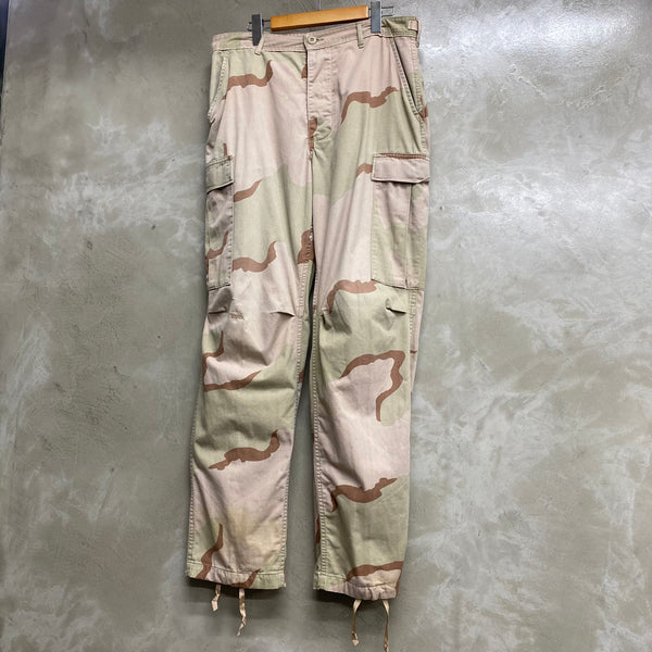 [ ONLY ONE ! ] US ARMY 3C DESERT CAMO TROUSERS / US MILITARY
