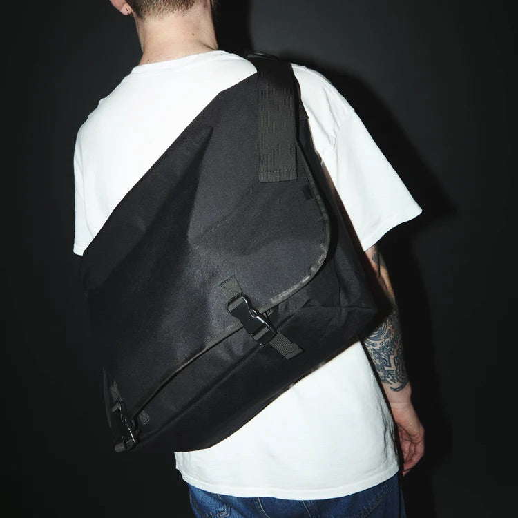 PA‐050 STANDARD MESSENGER / PACKING