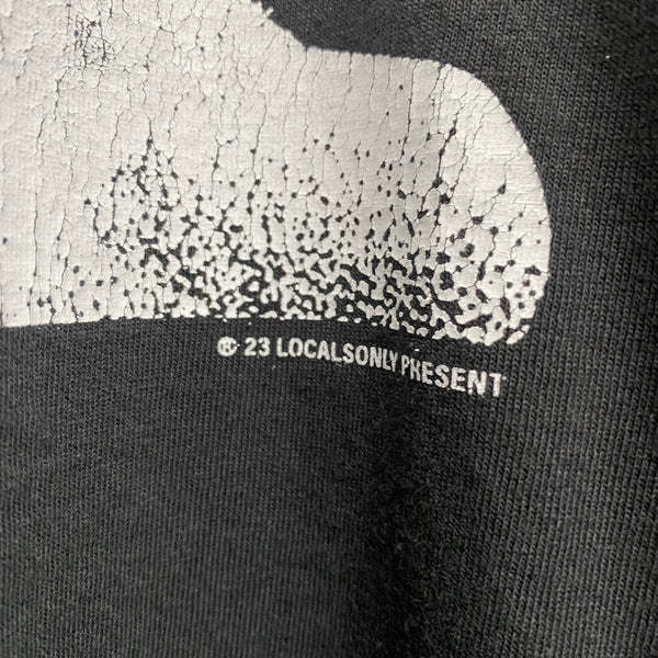 LOCALS ONLY  I AM A HUMAN  S/S TEE  / LOCALS ONLY