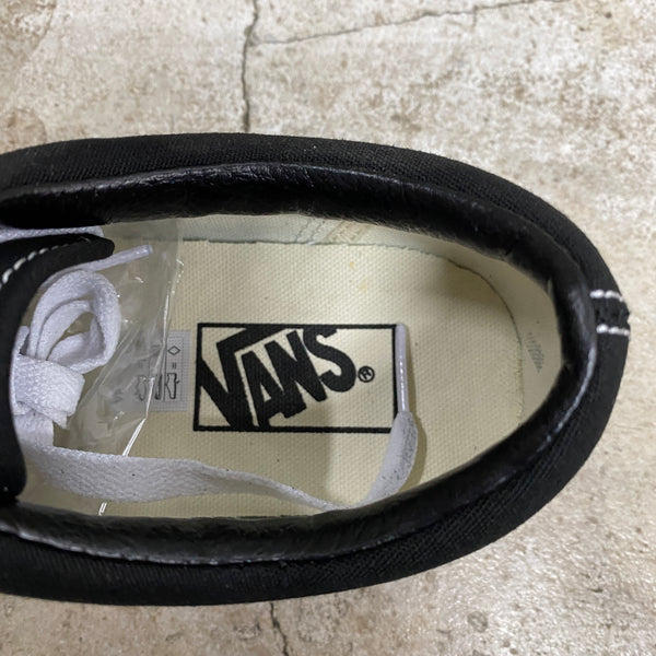 Old Skool  " BLACK / WHITE  "-VANS CLASSIC LINE-