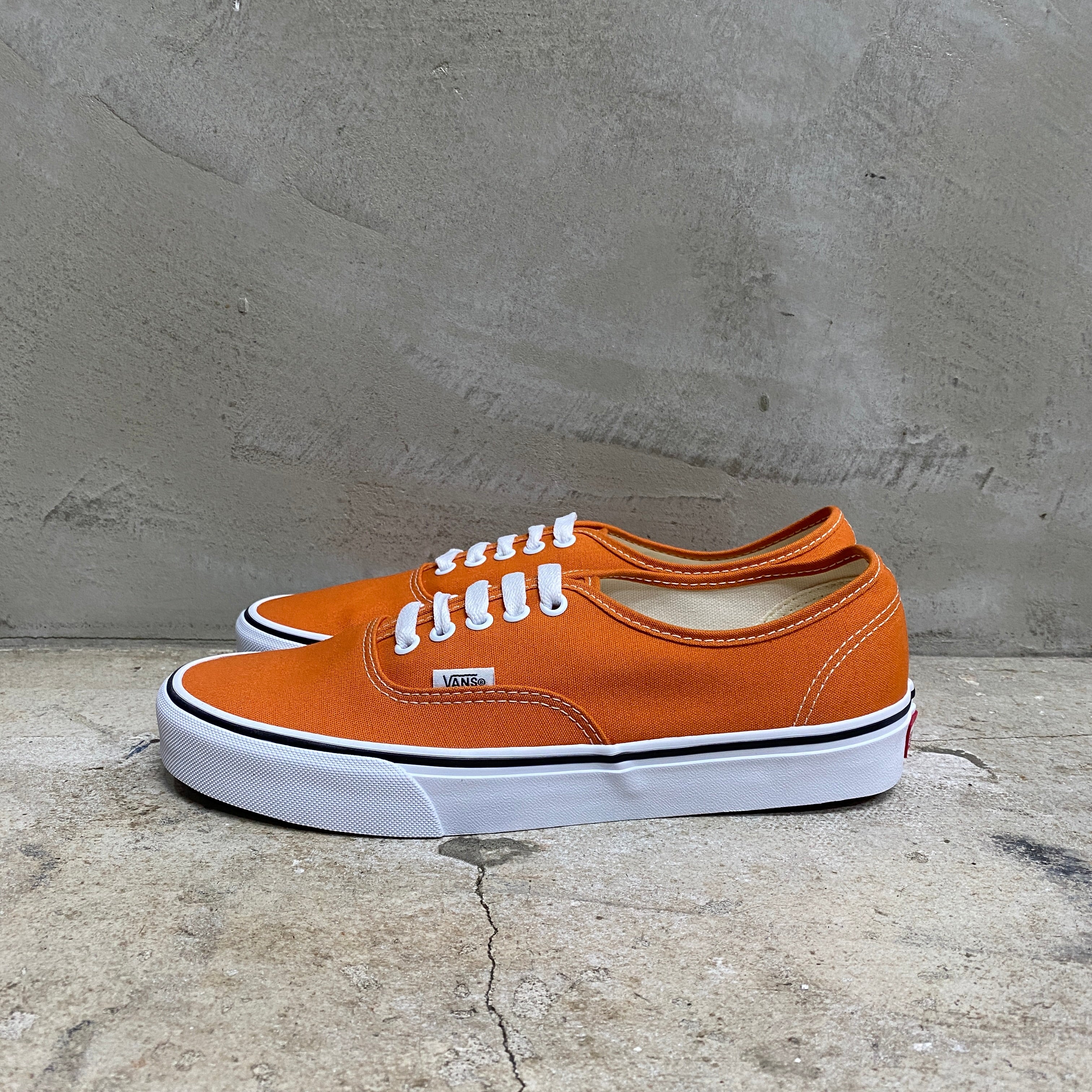 Authentic ' CANVAS ' -VANS CLASSIC LINE-