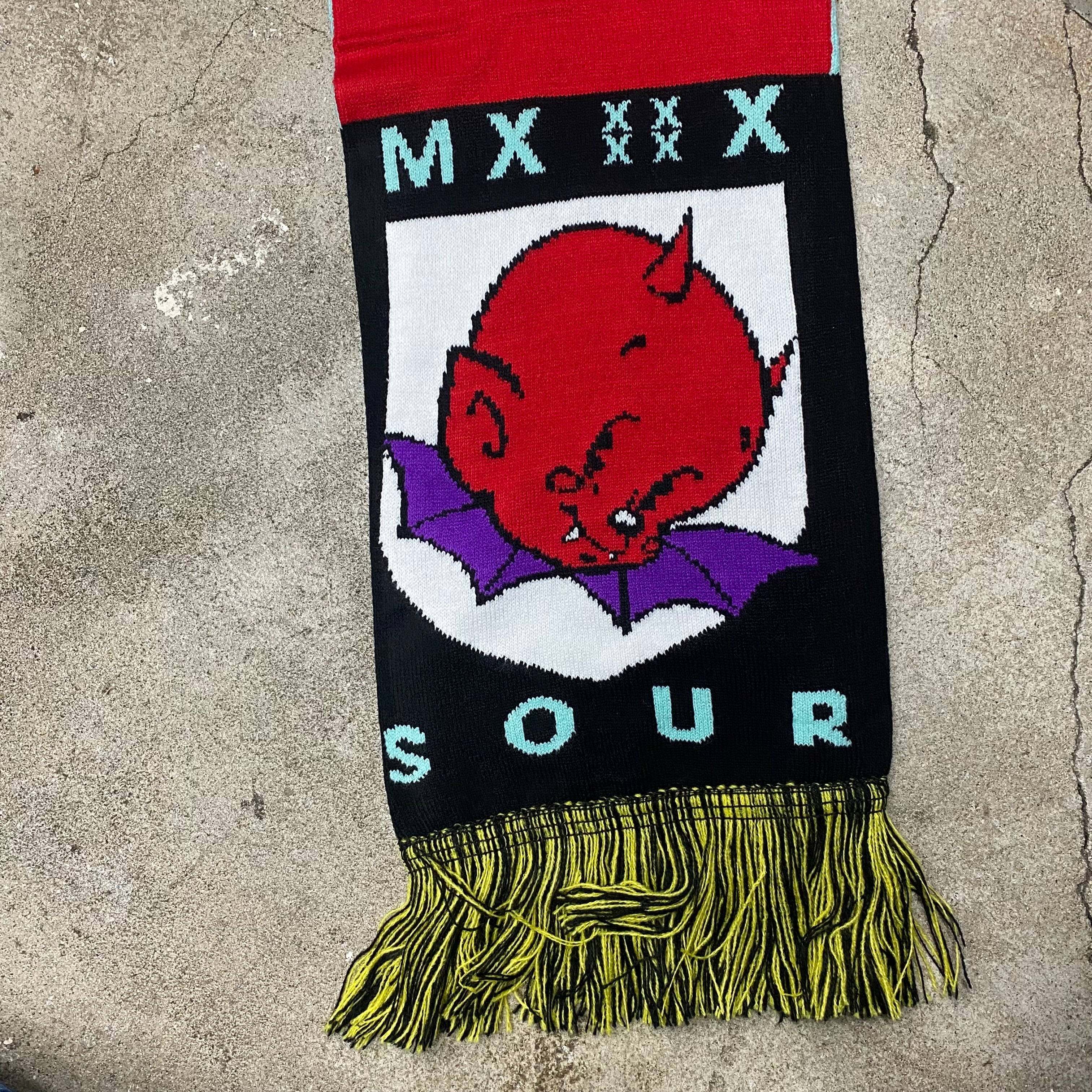 SAINT Mxxxxxx SCARF “ BABY MICHAEL “ / Saint Michael