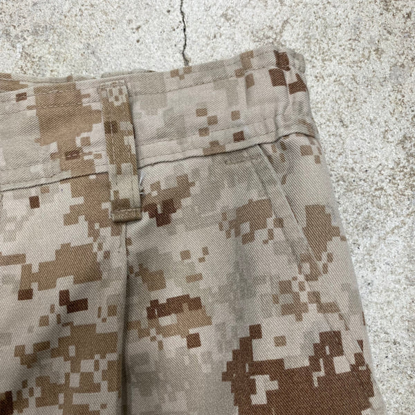 [ ONLY ONE ! ] USMC  MARPAT TROUSERS / US MILITARY