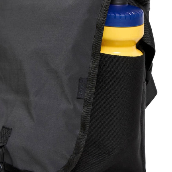 PA‐058 BLACK REFLECTIVE MESSENGER / PACKING