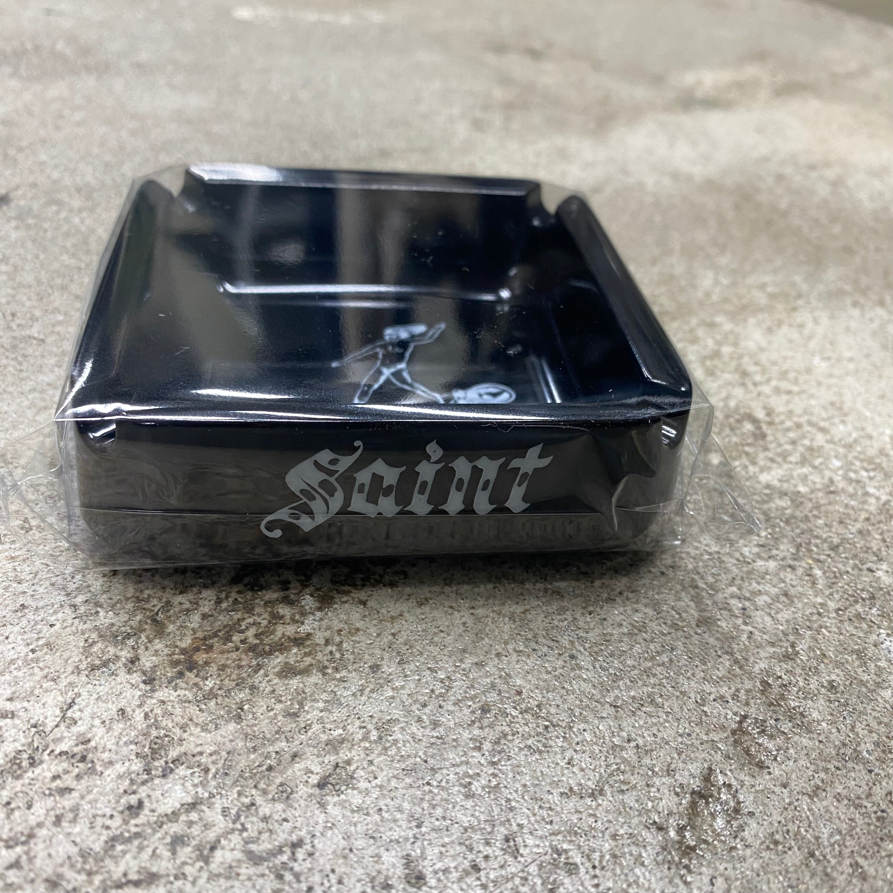 SAINT Mxxxxxx × Alexis Ross ASHTRAY  ' DRAWING ' - COLLABORATION - / Saint Michael