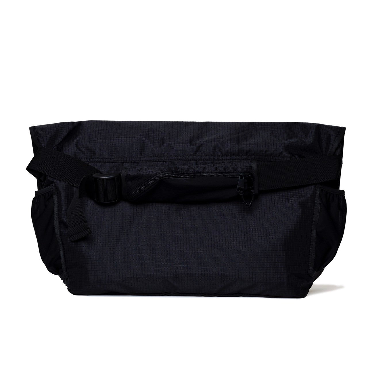 TRAIL MESSENGER BAG / PACKING