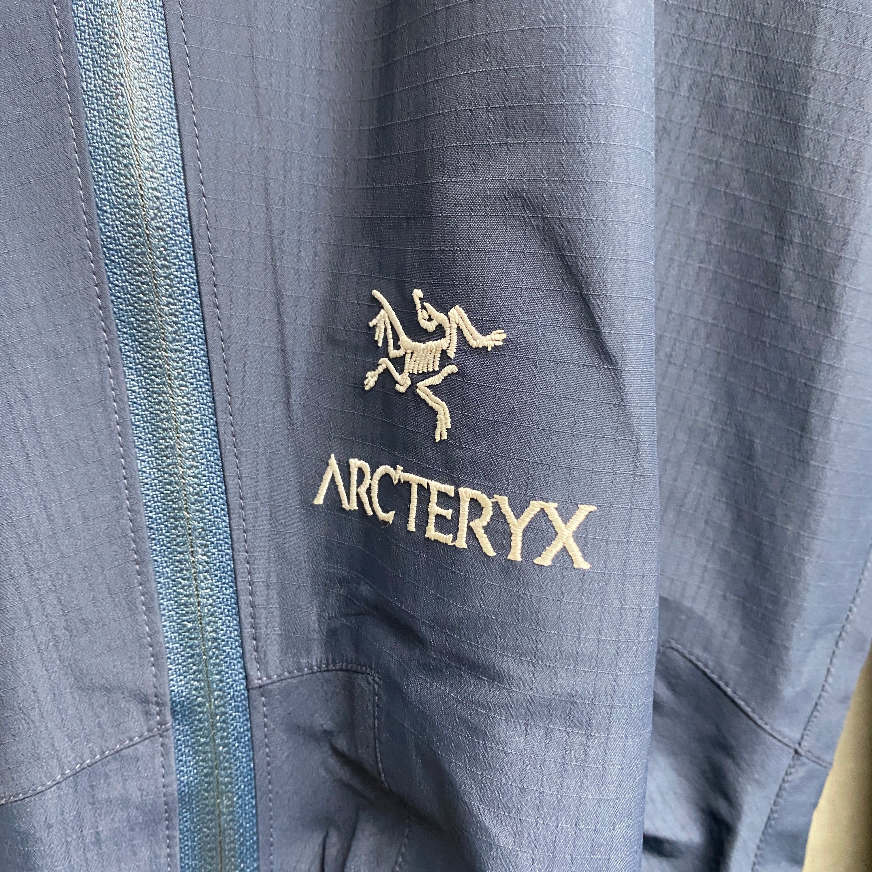 [ USED ] ARC'TERYX GORE-TEX PANTS / ARCHIVE