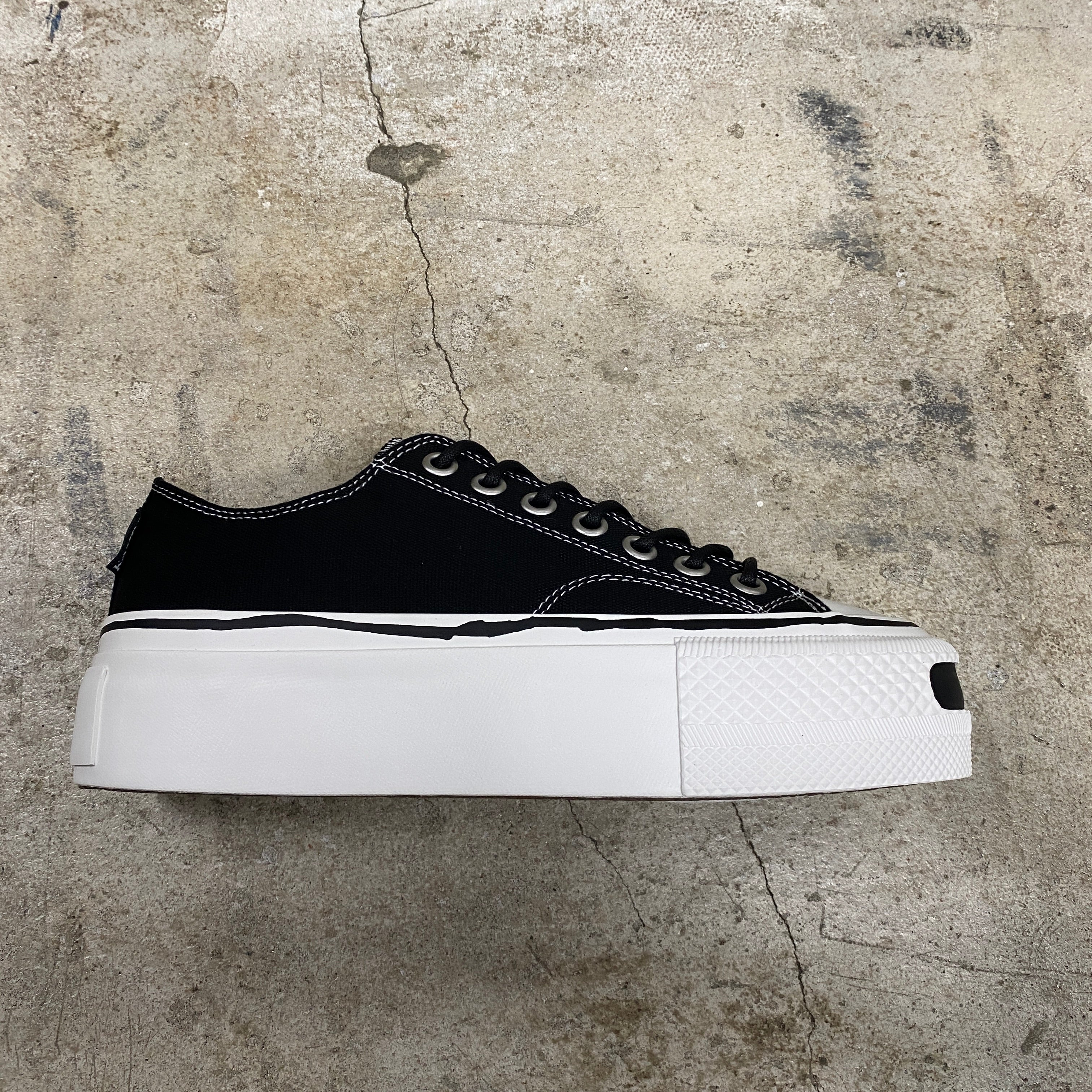 KAMIYA  "Joey" Platform Sneaker / KAMIYA