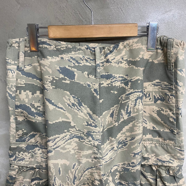 [ ONLY ONE ! ] US AIR FORCE  ECWCS GORE-TEX TROUSERS / US MILITARY