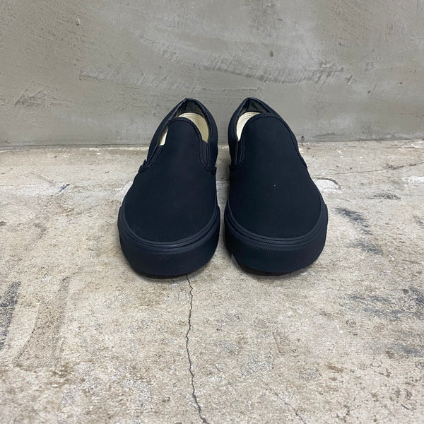 Classic Slip-On 'CANVAS' -VANS CLASSIC LINE-