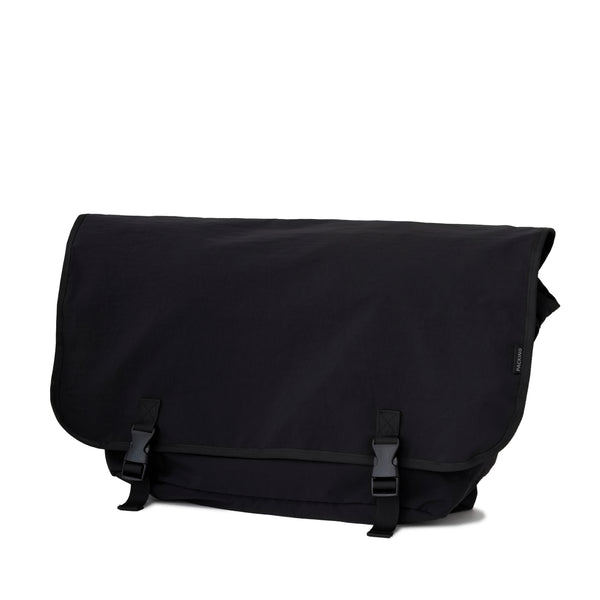 PA‐047 LIGHT LIGHT MESSENGER / PACKING