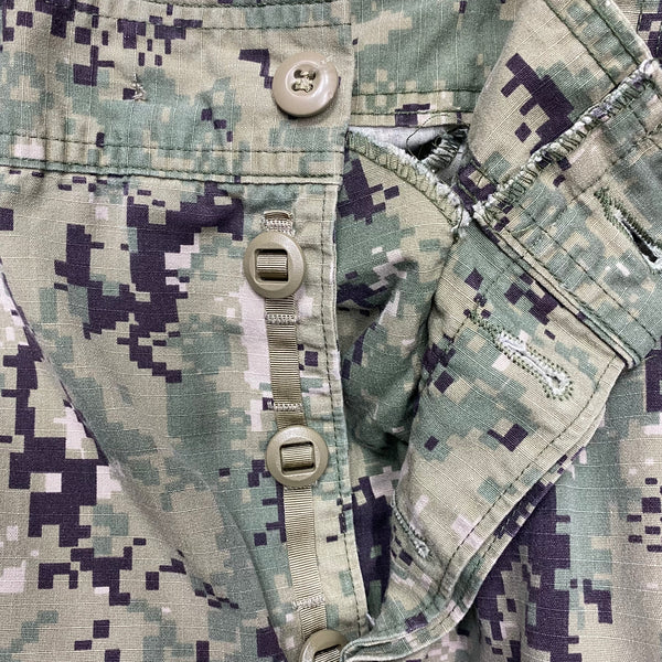 [ ONLY ONE ! ] US NAVY AOR2 NEU TROUSERS / US MILITARY