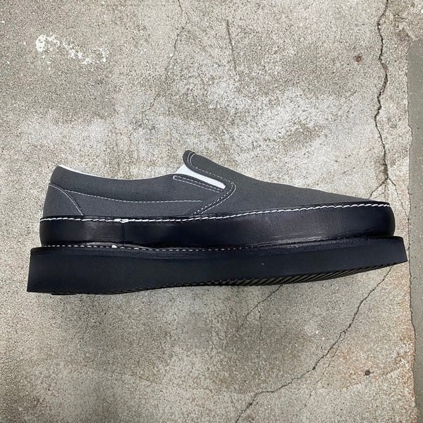 CUSTOM CLASSIC SLIP-ON -RECOUTURE × VANS × ANEX-