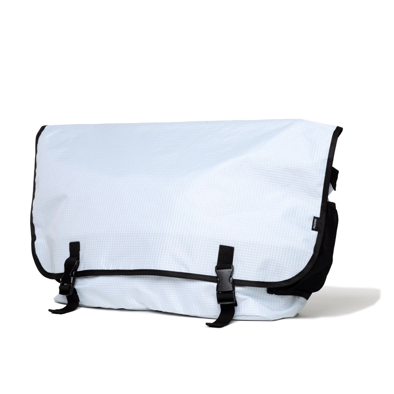 TRAIL MESSENGER BAG / PACKING