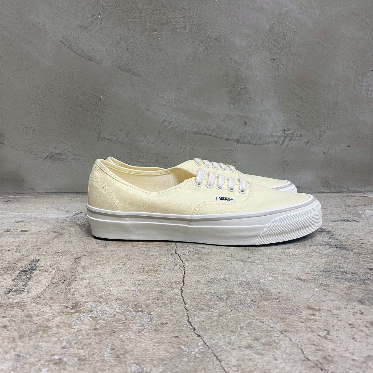 MTE AUTHENTIC REISSUE 44 ' CANVAS ' -VANS CLASSIC LINE-