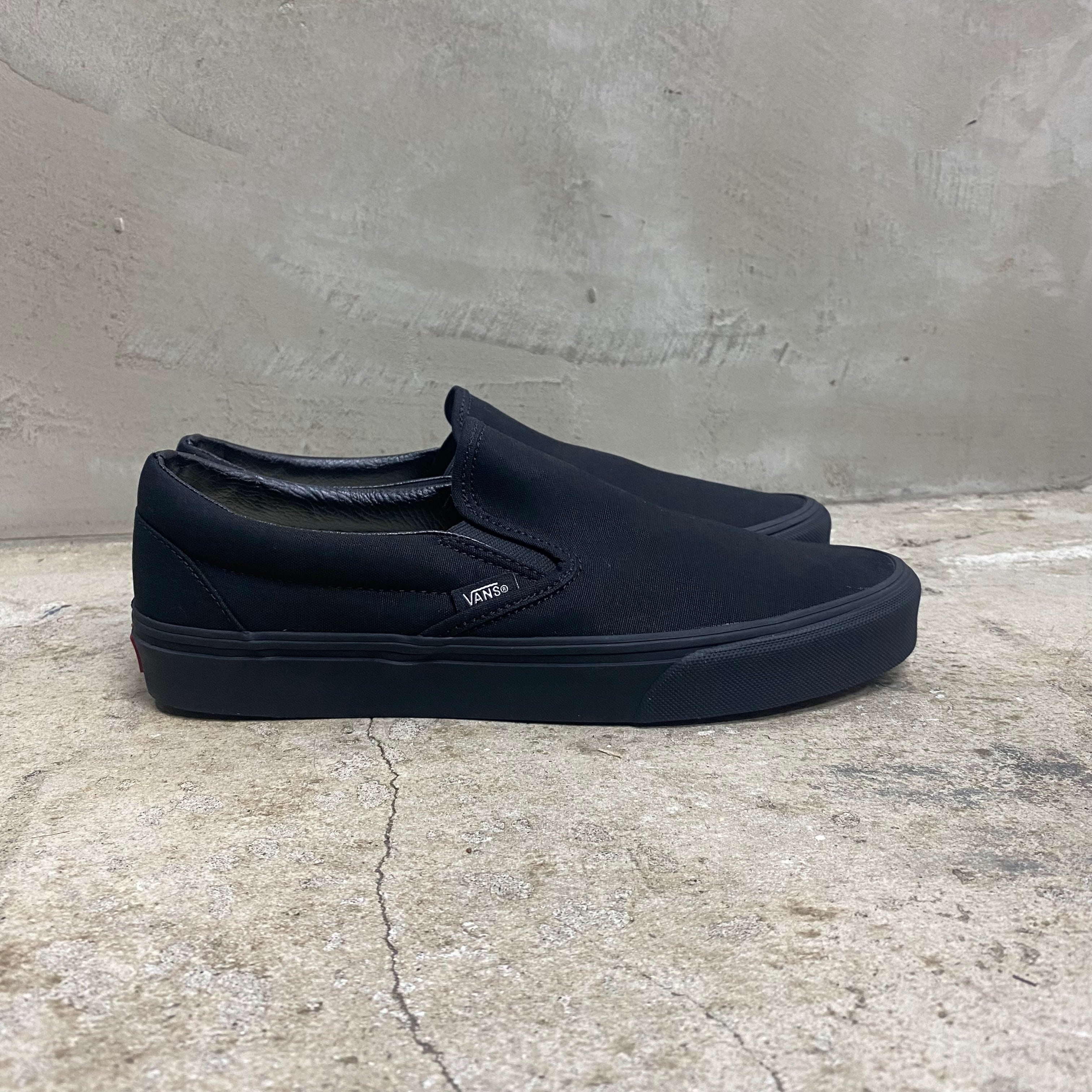 Classic Slip-On 'CANVAS' -VANS CLASSIC LINE-