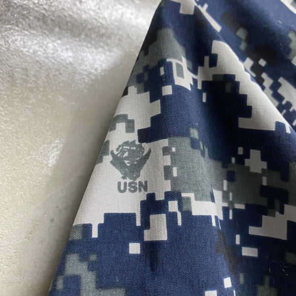 [ ONLY ONE ! ] US NAVY ECWCS GORE-TEX PARKA NWU  Gen2.  / US MILITARY