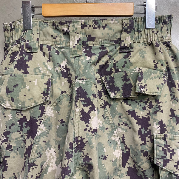 [ ONLY ONE ! ] US NAVY AOR2 NEU TROUSERS / US MILITARY